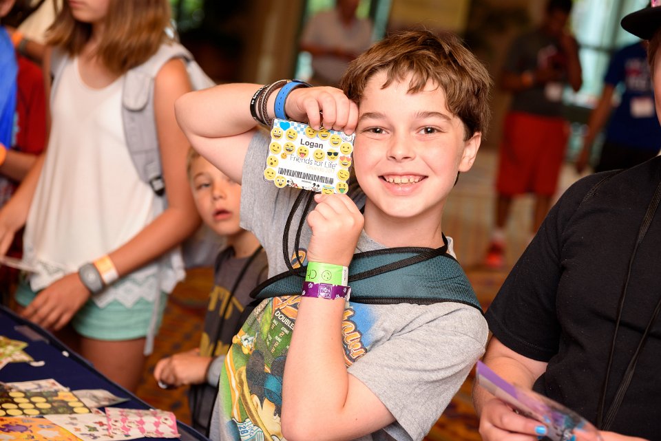 Badge decorating is serious business at FFL Orlando